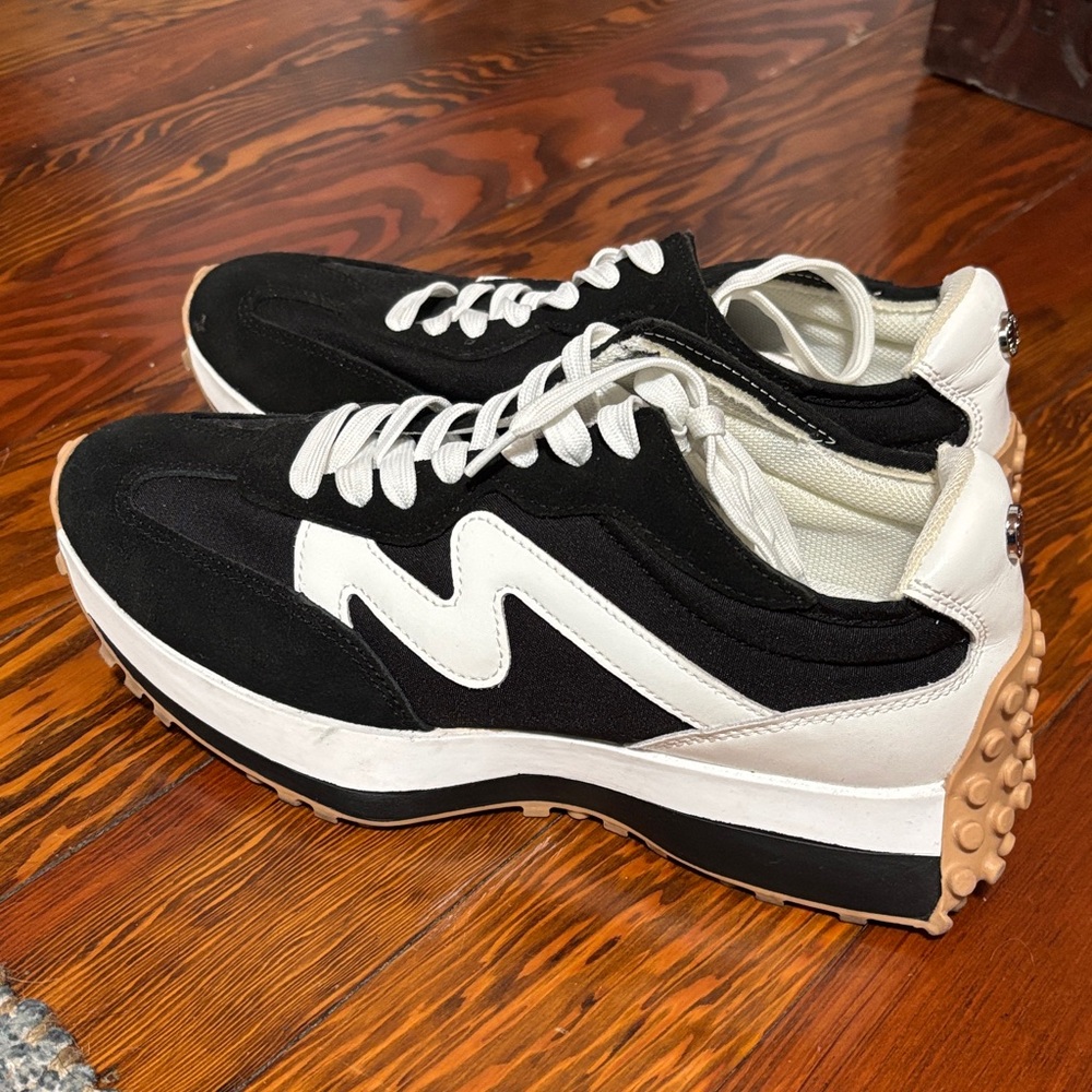 Steve Madden Black and White Women's Sneakers